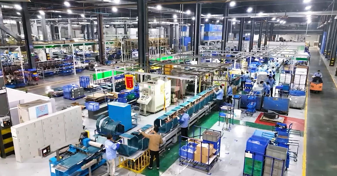 Henan Hongtai HVAC Equipment Co., Ltd. Produktionslinie des Herstellers